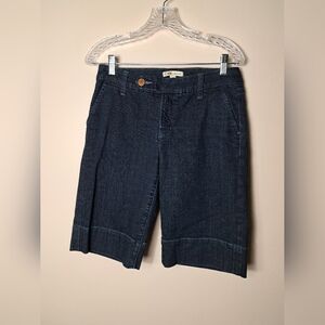 CABI Women’s Jean Shorts Size 6 Bermuda Dark Wash Button Down Back Pockets